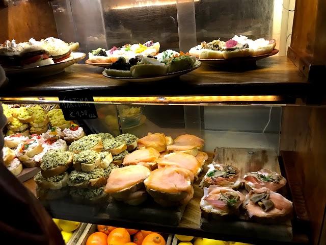 Osteria Locandina Cappello